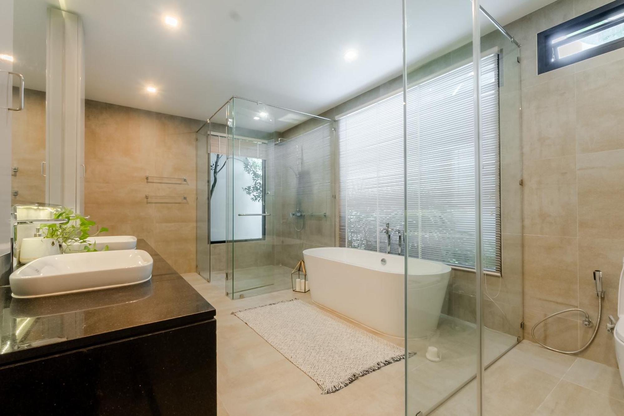 Fully Renovated Pool 4br Bangtao And Layan In Cheong Thalea, Vila *
